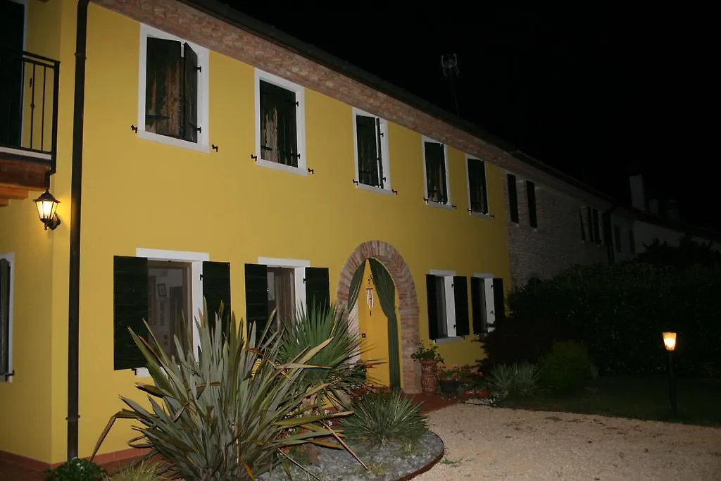 Boschetto Di Campagna Villa Castagnole 0*,  Italy